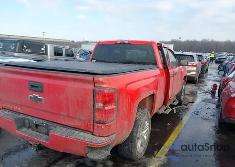 2016 Chevrolet Silverado 1500 Custom z USA, uszkodzony, nr VIN 1GCVKPECXGZ242151